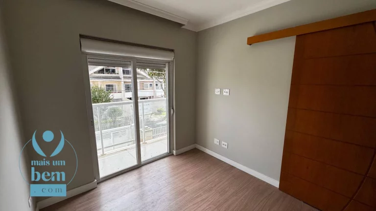 Imagem Sobrado com 3 suítes à venda, 151 m² por R$ 798.000 - Atuba - Curitiba/PR