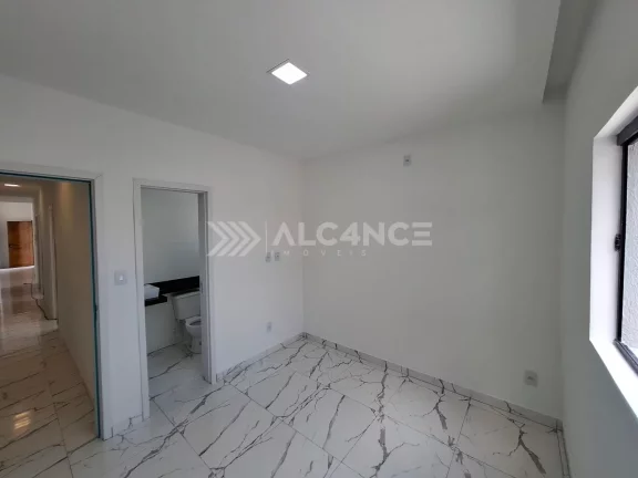 Imagem Casa - 2 Quartos - 56m² - Portal do Poço, Cabedelo/PB