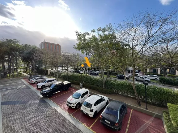 Imagem Mundo Novo - Barra da Tijuca - Praça Antonio Callado - Vendo ótimo apartamento duplex com 90m² - andar baixo com uma suite R$900.000,00