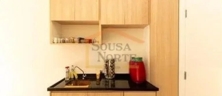 Imagem Apartamento de 28m² com 1 dormitório, banheiro, sala e cozinha integradas, varanda com vista e sol...