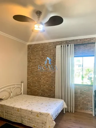 Imagem Casa 4 dormitórios à venda Camobi Santa Maria/RS