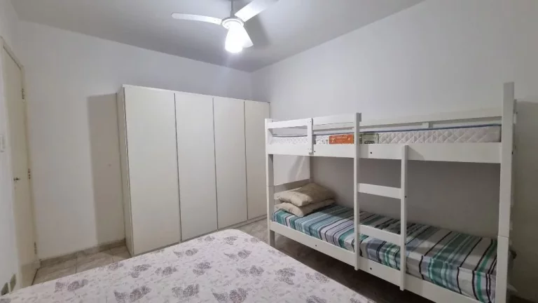 Imagem PITANGUEIRAS - CALÇADÃO , LOCALIZAÇÃO PRIVILEGIADA , GARAGEM NO PRÉDIO.
