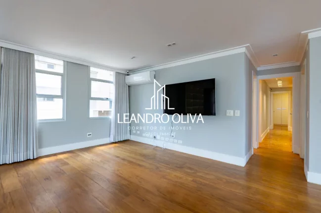 Imagem Condomínio Planalto - Apartamento tipo para venda em Cerqueira César com 3 quartos, sendo 2 suítes, 240m²