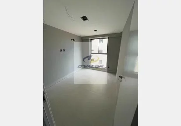 Imagem Vendo Apartamento novo, na orla do cabo branco, com varanda, 2 quartos s/ 1 suíte, 2 vagas