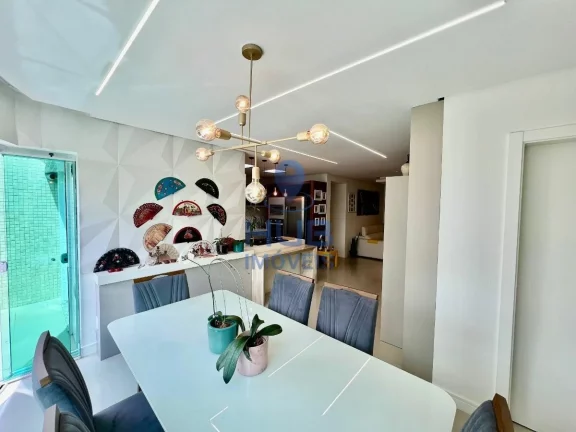 Imagem Apartamento à Venda, 239m2, 3 Suítes, 3 Vagas - Balneário Camboriú/SC