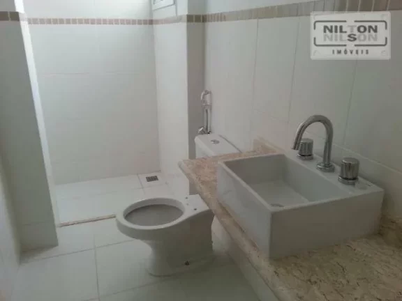 Imagem Casa com 3 dormitórios à venda, 225 m² por R$ 900.000,00 - Condomínio Vivenda das Cerejeiras - Valinhos/SP
