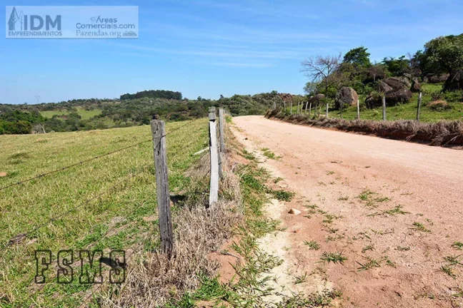Imagem Fazenda com 145 ha para empreendimento em Indaiatuba - SP