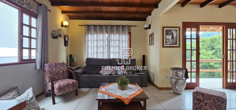 Imagem Casa à venda, 144 m² por R$ 990.000,00 - Albuquerque - Teresópolis/RJ