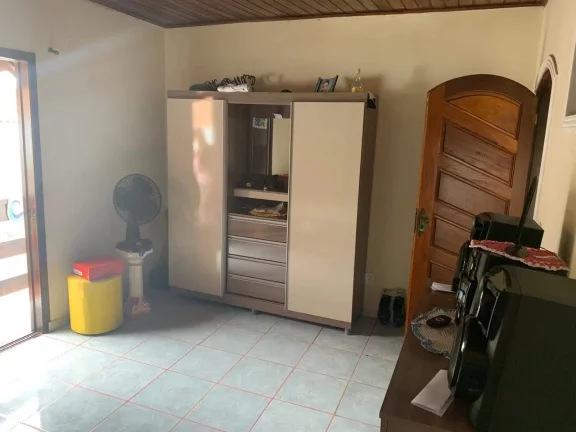 Imagem Sobrado com 4 dormitórios à venda, 239 m² por R$ 475.000,00 - Jardim Estela - Poá/SP