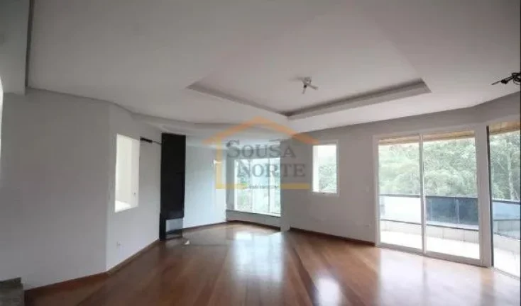 Imagem Apartamento de 264 m² com 4 dormitórios, sendo 4 suítes, 6 banheiros, contando com varanda, banhe...