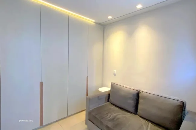 Imagem Este apartamento localizado em Belo Horizonte oferece uma combinação perfeita de conforto e pratic...