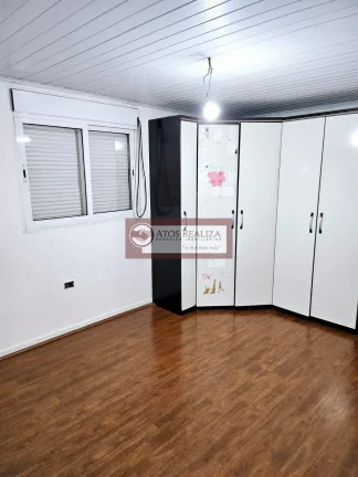 Imagem Alugo sobrado no Planalto Paulista, São 3 Dormitórios, 2 Salas, 1 vaga de Garagem, imóvel bem localizado, próximo a Av dos Bandeirantes, Av 23 de Maio, Hospital Moriah, Aeroporto de Congonhas e muito mais, R$ 2.400, agende uma visita.