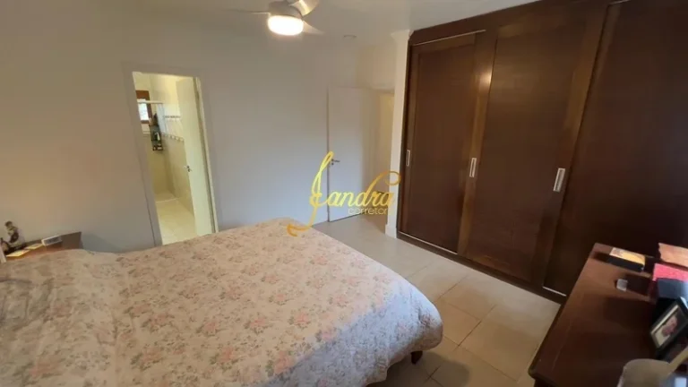Imagem Excelente Casa no Centro de Xangri-lá! de esquina