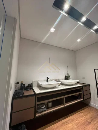 Imagem Casa moderna no Pilarzinho