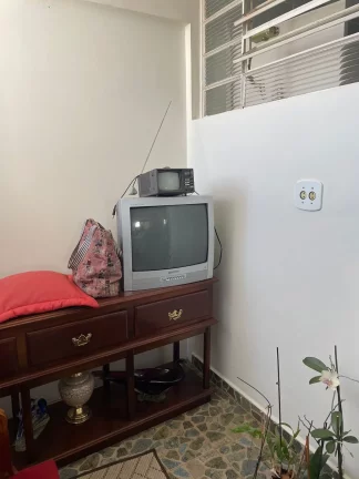 Imagem APARTAMENTO Á VENDA NO CENTRO DE FRANCA/SP - Excelente localização - 135,00 m² construída, 135,00 m² útil - 03 dormitórios sendo 1 suíte - 01 sala