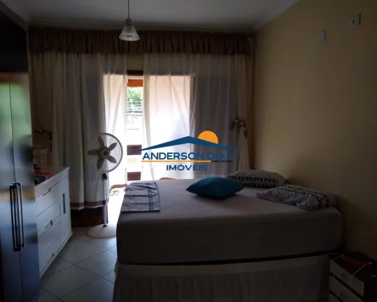 Imagem Sobrado com 3 dormitórios à venda, 250² por R$ 530.000 - Massaguaçu - Caraguatatuba/SP