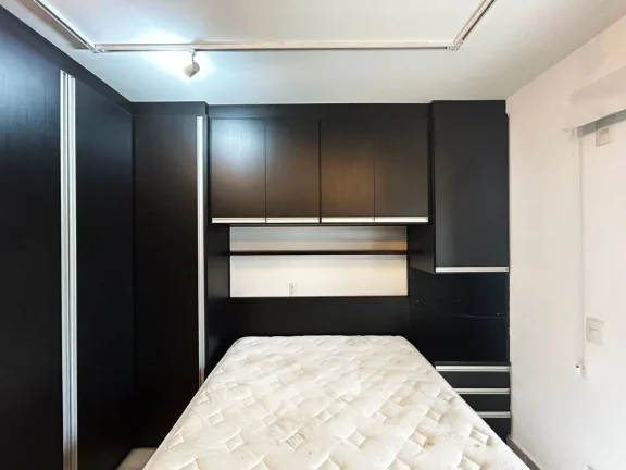 Imagem Studio de Luxo para Locação em Condomínio na Bela Vista, São Paulo-SP: 1 Quarto, 2 Salas, 1 Banheiro, 1 Vaga de Garagem!