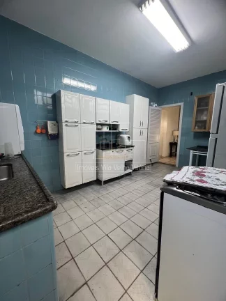 Imagem Casa de esquina Residencial/ Comercial à venda na Praia da Costa, Vila Velha, ES
