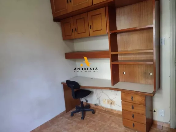 Imagem Gloria - Rua Santo Amaro - Vendo ótimo apto 2 quartos , boa cozinha - localiação privilegiada - R$390.000,00 - Agende uma visita!