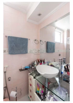 Imagem Lindíssima cobertura com 176 metros quadrados, parte inferior da cobertura conta com 3 dormitórios...