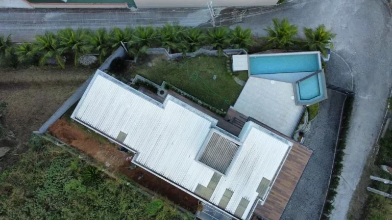 Imagem Sobrado com 5 dormitórios à venda, 529 m² por R$ 4.500.000,00 - Cigarras - São Sebastião/SP