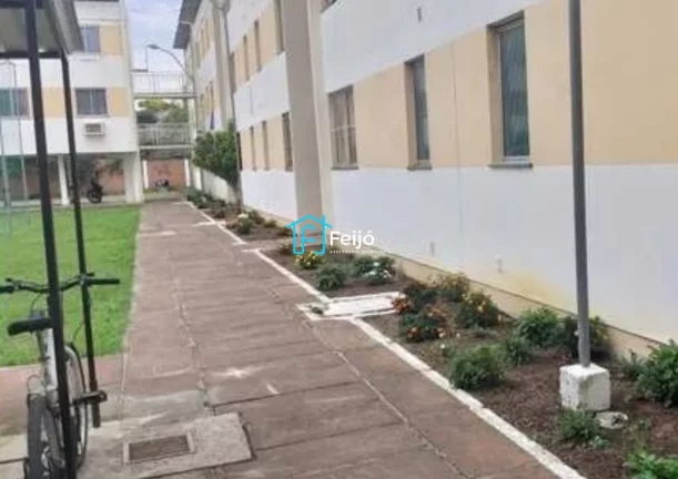 Imagem Ap. 2 dormitórios todo reformado na Restinga
