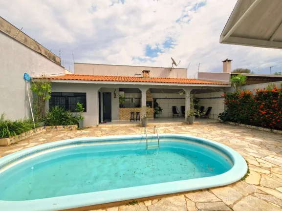 Imagem Casa térrea ampla com piscina e espaço gourmet na Vila Almeida