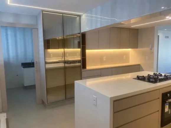 Imagem Apartamento Reformado de 3 Quartos Na SQS 212!