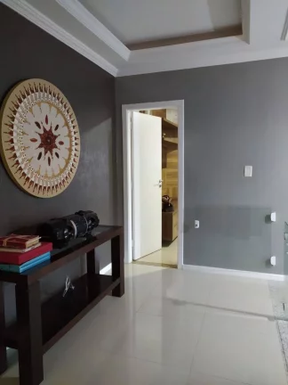 Imagem Casa alto padrão a venda no condomínio vale dos Cristais Macaé RJ.