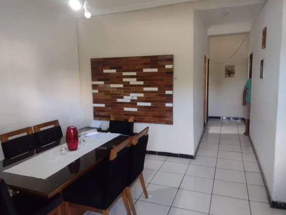 Imagem VENDE-SE CASA COM TERRENO GRANDE CRECI/MG 42.187