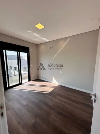 Imagem Maravilhosa casa em loteamento fechado à Venda em Jundiaí-SP, 3 Suítes e 4 Vagas de Garagem no Reserva Ermida!