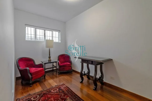 Imagem Casa/Sobrado à Venda em Jardim Europa - São Paulo/SP.