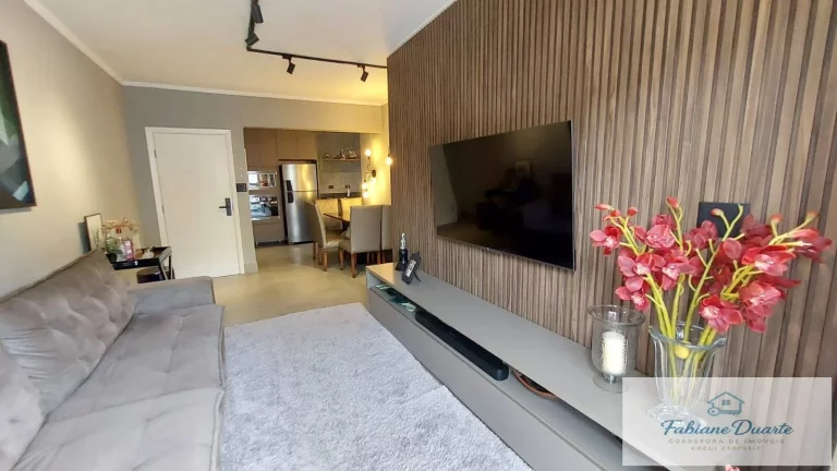 Imagem Apartamento 2 dormitórios reformado na Área Nobre da praia Grande