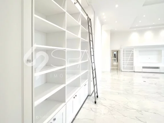 Imagem Cobertura neoclássica com vista permanente e o privilégio do sol da manhã à venda no Residencial Campo Elísios