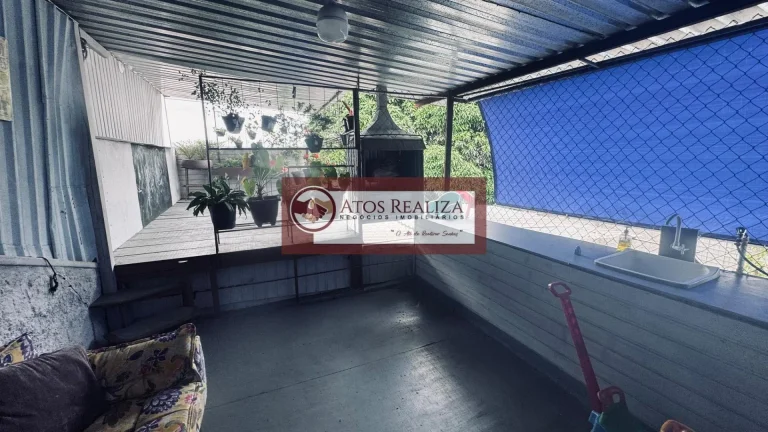 Imagem Casa à Venda no Parque Grajaú, SP - 2 Quartos, 100m², R$320 mil