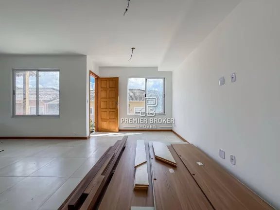 Imagem Casa à venda, 147 m² por R$ 630.000,00 - Vargem Grande - Teresópolis/RJ