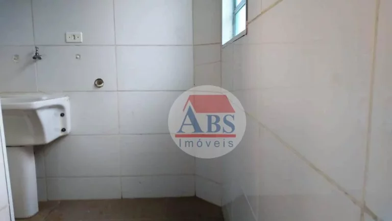 Imagem Casa com 2 dormitórios à venda, 55 m² por R$ 150.000,00 - Vila Ema - São Vicente/SP