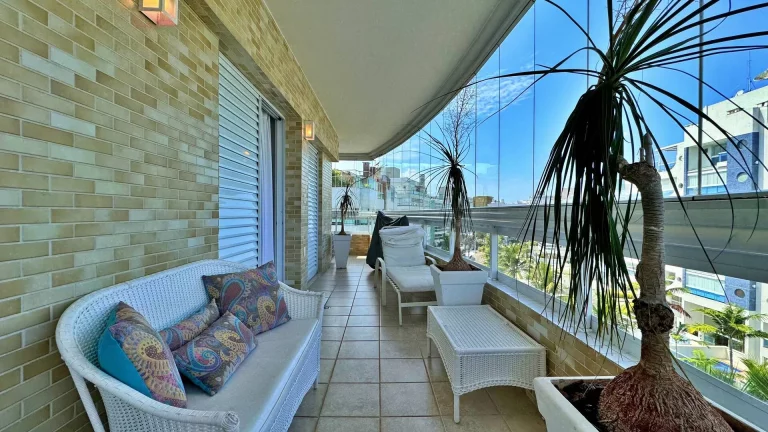 Imagem Apartamento com 3 dormitórios à venda, 113 m por R$ 3.300.000,00 - Riviera