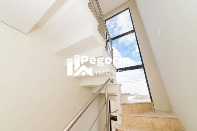Imagem Casa Triplex 03 quartos todos com suíte