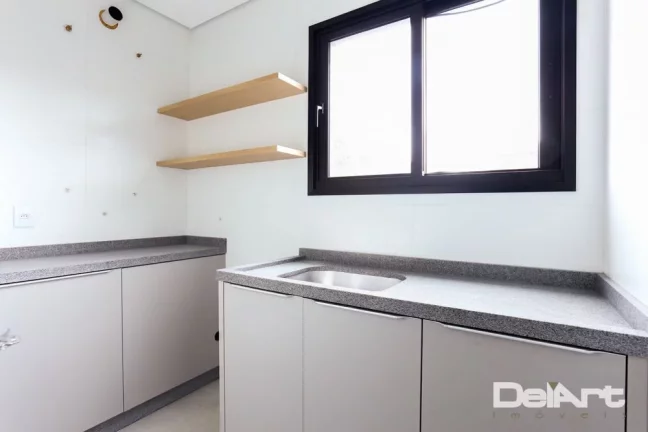 Imagem Apartamento NOVINHO - Espaçoso - Semi-mobiliado -ótima localização - Rio Negro/Pr.