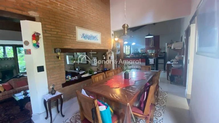 Imagem Descubra seu novo refÃºgio no San Conrado!

Terreno: 1.230 mÂ² | ConstruÃ§Ã£o: 230 mÂ²
 DocumentaÃ§Ã...
