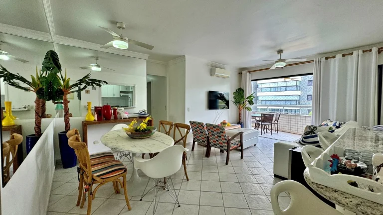 Imagem Apartamento de Alto Padrão à Venda em Riviera de São Lourenço Módulo 06: 3 Quartos, 1 Suíte, 2 Salas, 2 Vagas, 102m² - Imperdível!