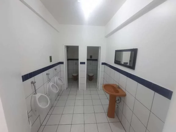 Imagem Prédio à Venda, 4 Andares, 8 Salas e Uma Loja, Centro, Florianópolis/SC