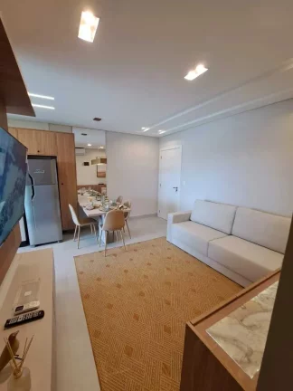 Imagem Apartamento com 2 dormitórios sendo 1 suíte e 1 vaga de garagem em Guaratuba