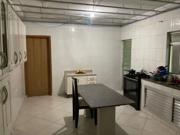 Imagem Sobrado com 4 dormitórios à venda, 180 m² por R$ 480.000 - Vila Júlia - Poá/SP