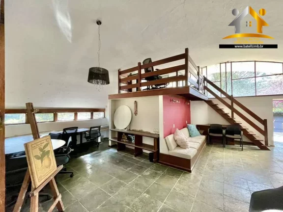 Imagem Casa à venda com arquitetura brasileira, na Granja Viana, Cotia - SP | Batelli Imóveis