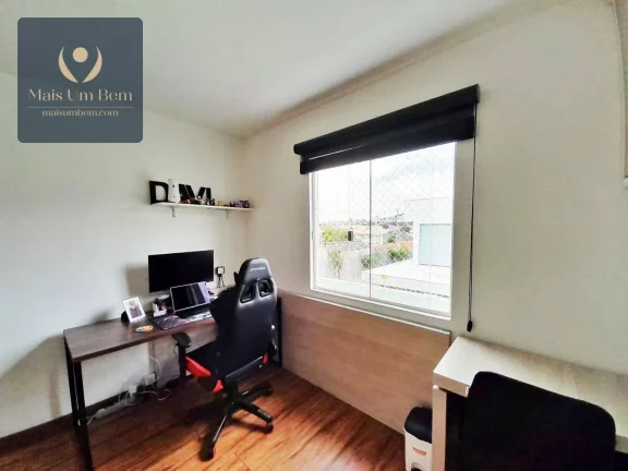 Imagem Sobrado com 3 quartos (1 suíte) à venda por R$ 530.000 - Bairro Alto - Curitiba/PR
