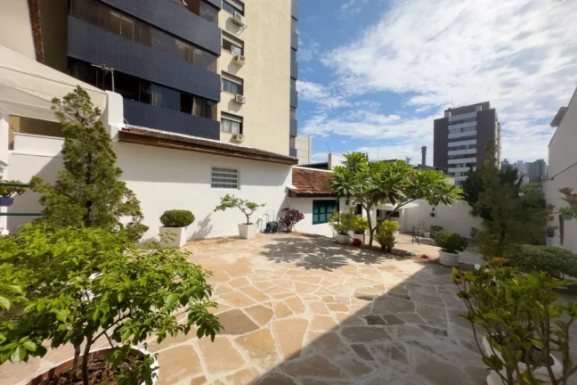 Imagem PL 356 Casa 40691 - Casa à venda no bairro Petrópolis - Porto Alegre/RS
