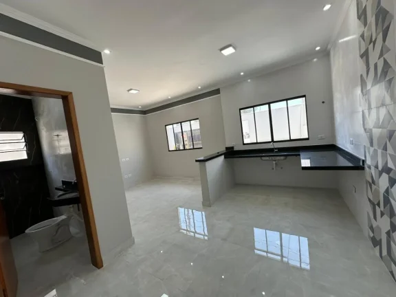 Imagem Casa para Venda em Mongaguá, Agenor de Campos, 2 dormitórios, 1 suíte, 1 banheiro, 2 vagas