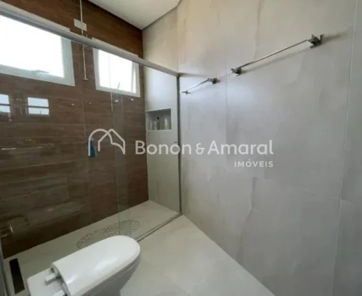 Imagem Ótima casa térrea no Condomínio Le Village, em Valinhos, com 195m² de área construída em um te...